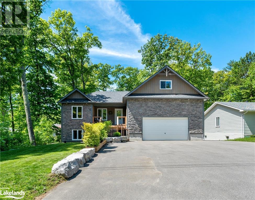 110 EVERGREEN Avenue, tiny, Ontario