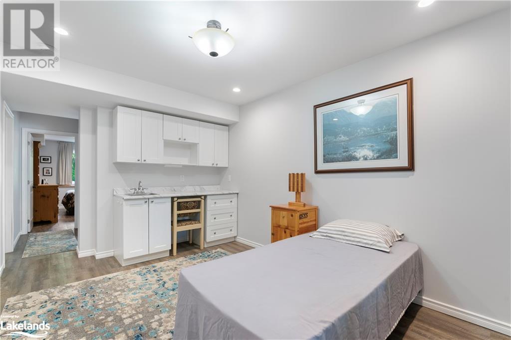 110 Evergreen Avenue, Tiny, Ontario  L0L 1P1 - Photo 34 - 40596962