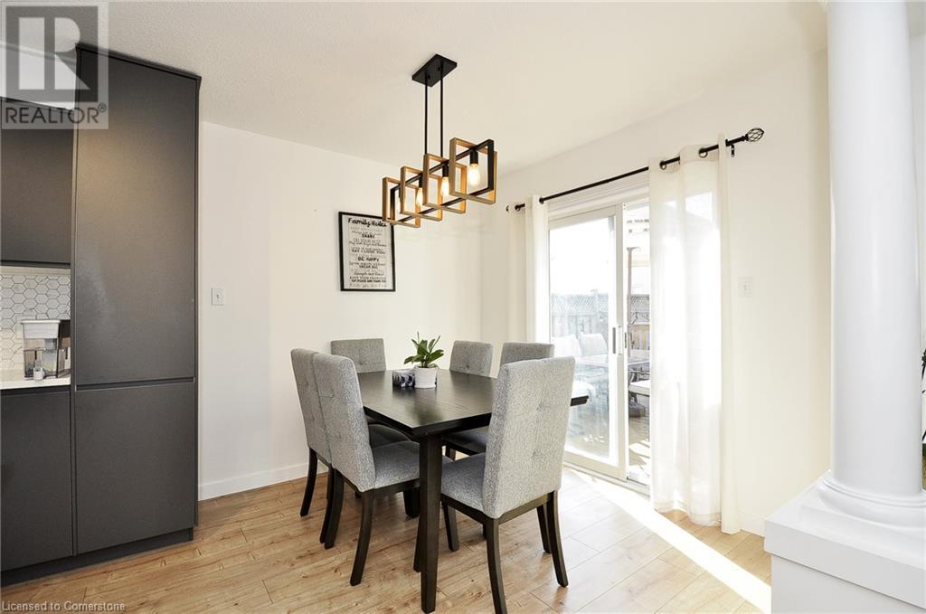 46 Dahlia Street, Kitchener, Ontario  N2E 4B1 - Photo 11 - 40611292