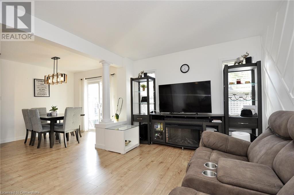 46 Dahlia Street, Kitchener, Ontario  N2E 4B1 - Photo 13 - 40611292