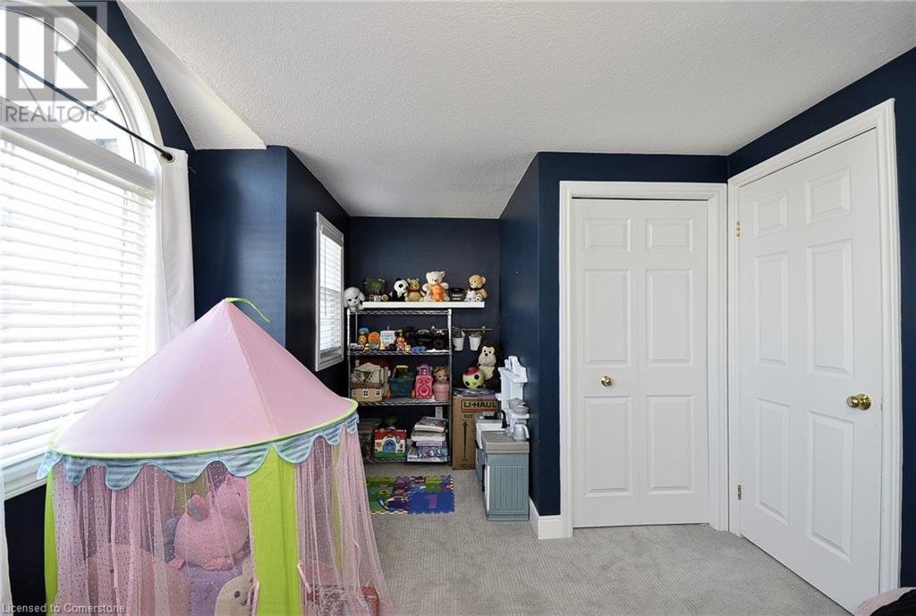 46 Dahlia Street, Kitchener, Ontario  N2E 4B1 - Photo 25 - 40611292