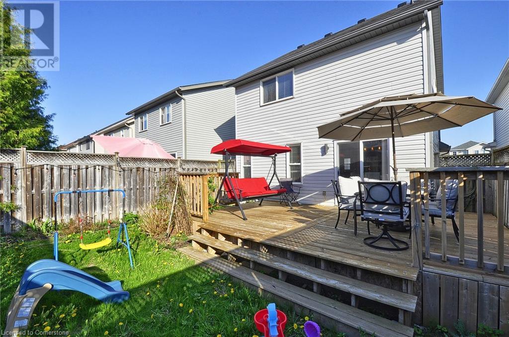 46 Dahlia Street, Kitchener, Ontario  N2E 4B1 - Photo 32 - 40611292