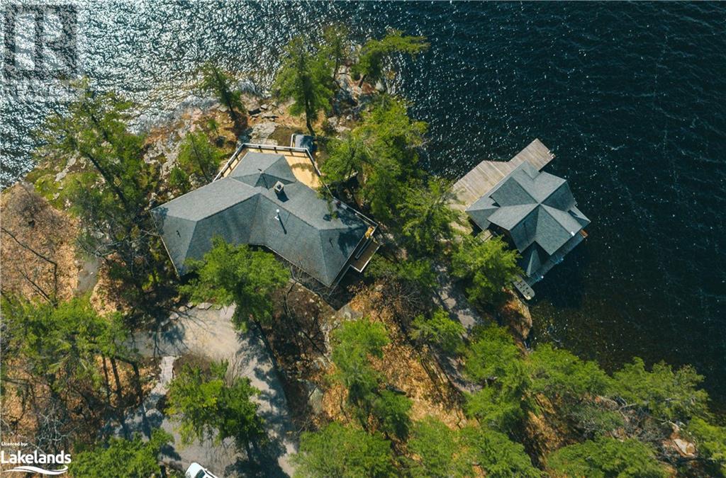 1323 Rosseau Lake Rd 2 Unit 7, Muskoka Lakes Twp, Ontario P0B 1M0