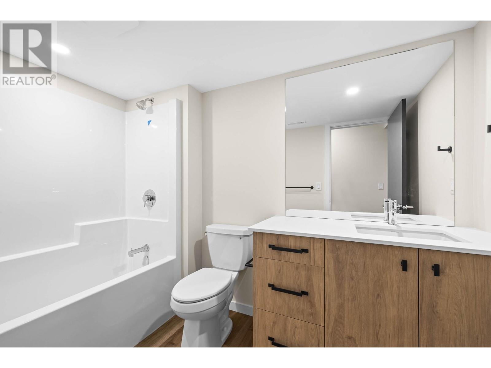 3453 Navatanee Drive, Kamloops, British Columbia   - Photo 29 - 179448