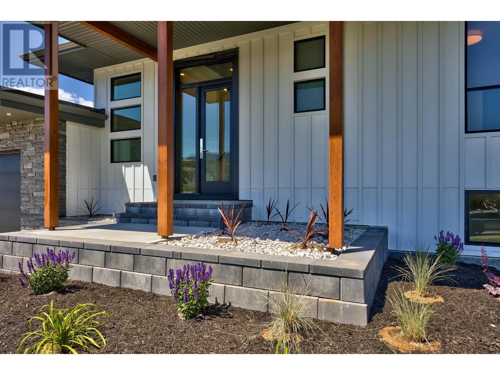 3453 Navatanee Drive, Kamloops, British Columbia   - Photo 34 - 179448