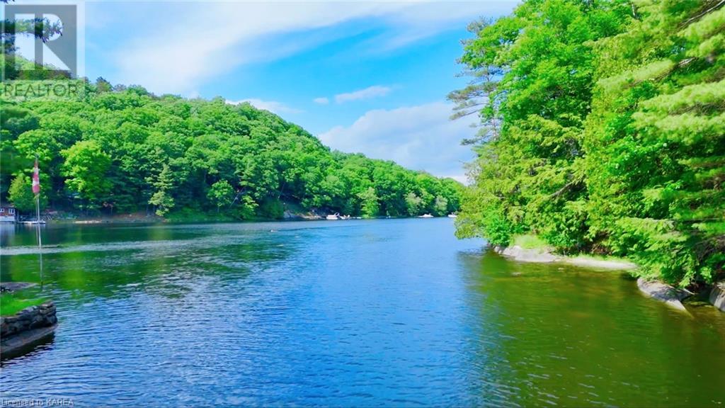 1050 Lodge Lane, Lyndhurst, Ontario  K0E 1N0 - Photo 3 - 40611471