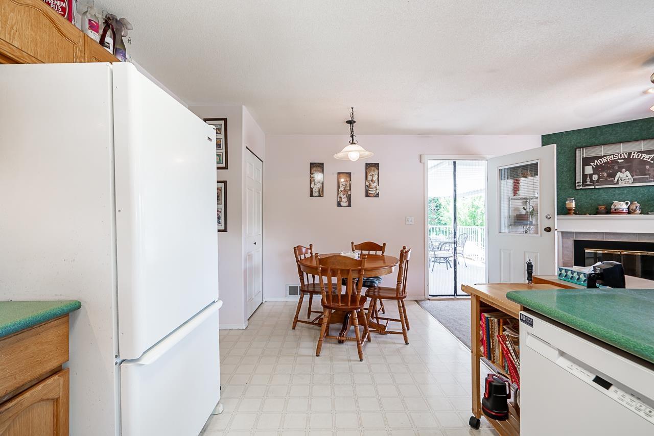 27296 29a Avenue, Langley, British Columbia  V4W 3J7 - Photo 6 - R2898638