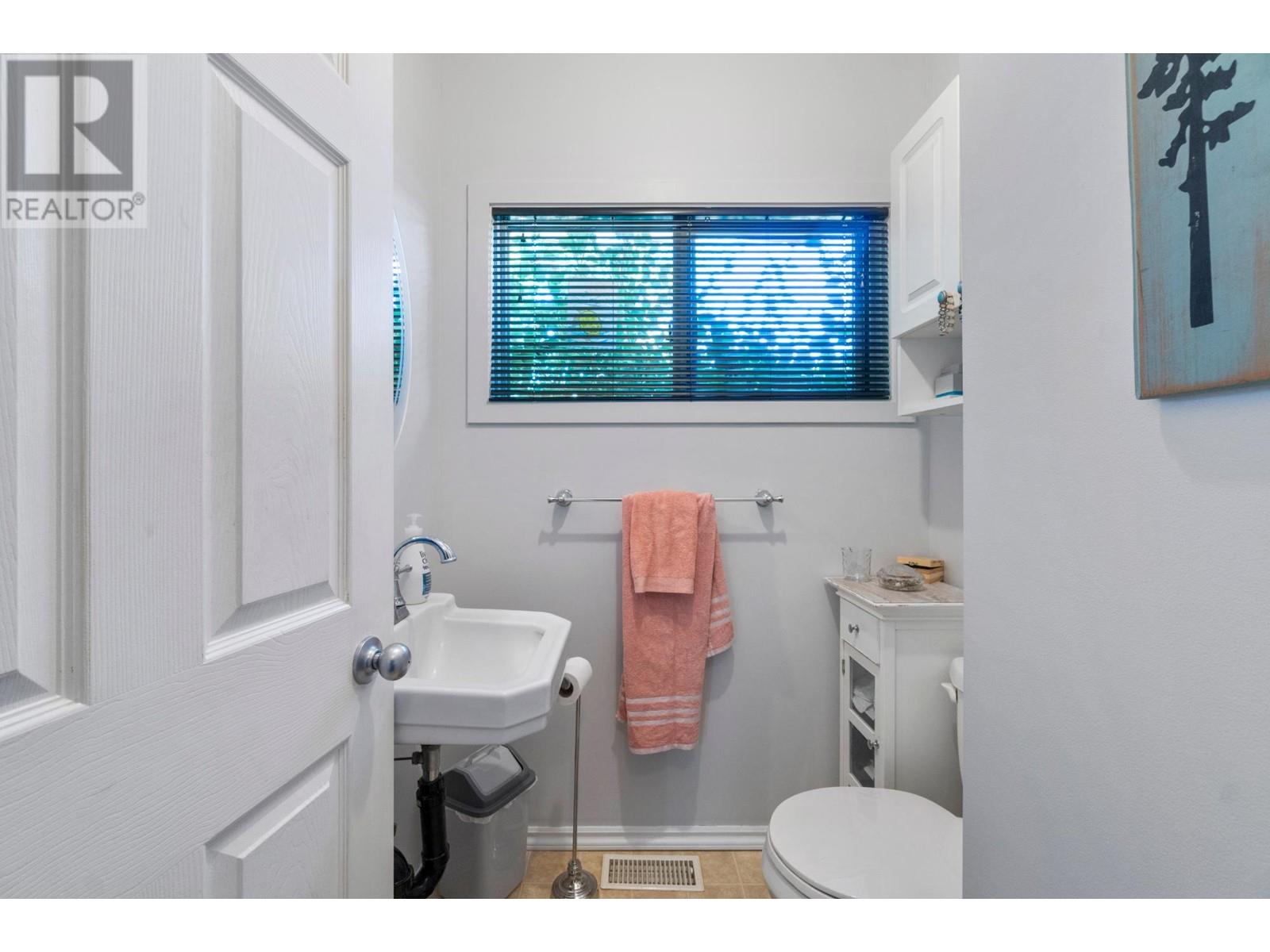 1117 Thompson Ave, Chase, British Columbia  V0E 1M0 - Photo 19 - 179443