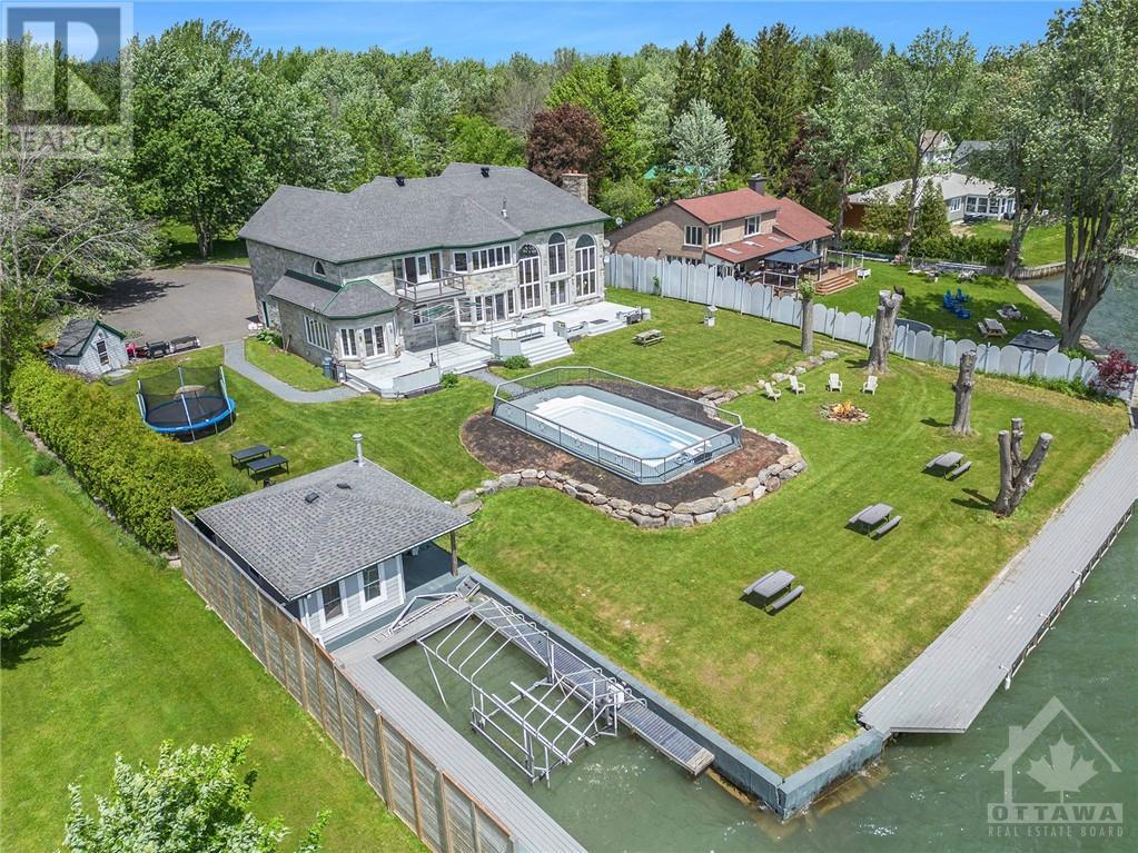 22080 OLD 2 HIGHWAY, bainsville, Ontario