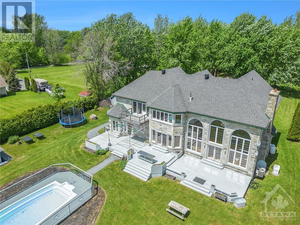 22080 Old 2 Highway, Bainsville, Ontario  K0C 1E0 - Photo 5 - 1399563
