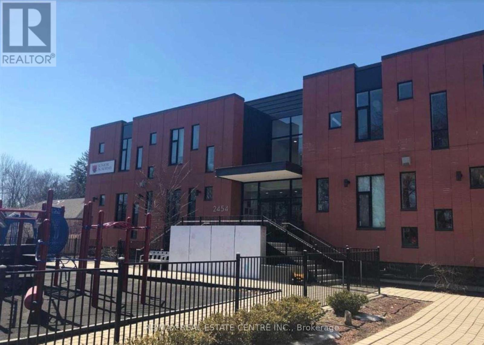 208&211 - 2454 BAYVIEW AVENUE, toronto (bridle path-sunnybrook-york mills), Ontario