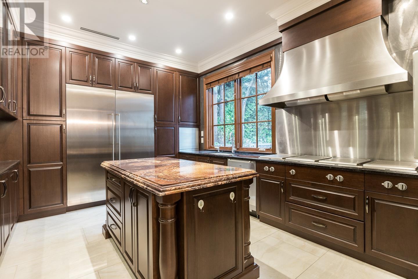 5376 Connaught Drive, Vancouver, British Columbia  V6M 3G6 - Photo 9 - R2898774