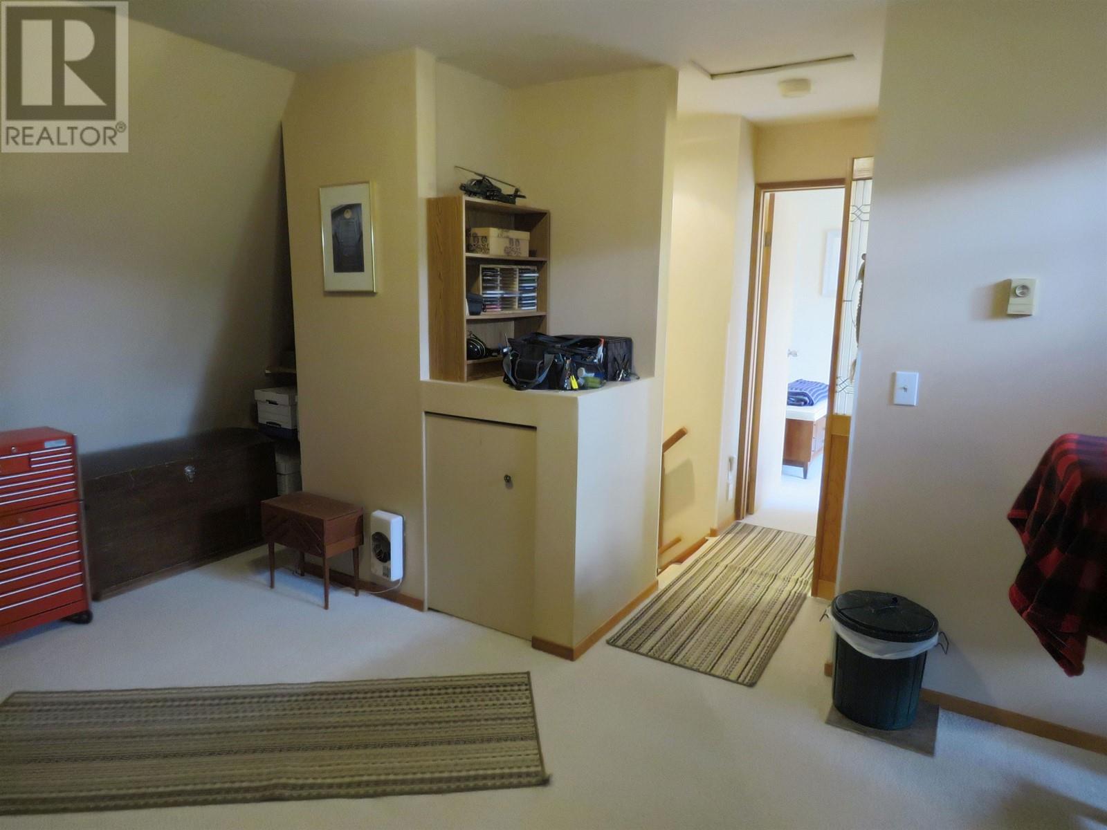 4000 Mountain View Road, Mcbride, British Columbia  V0J 2E0 - Photo 13 - R2898882