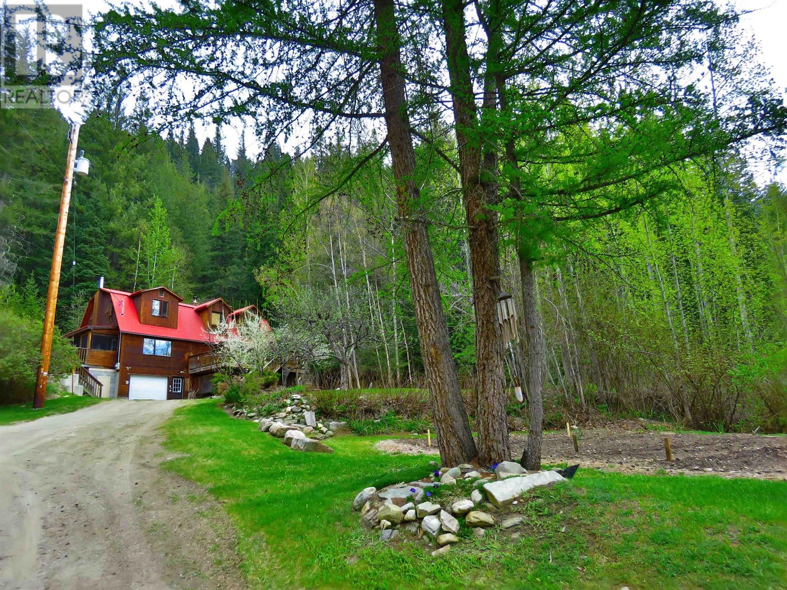 4000 Mountain View Road, Mcbride, British Columbia  V0J 2E0 - Photo 40 - R2898882