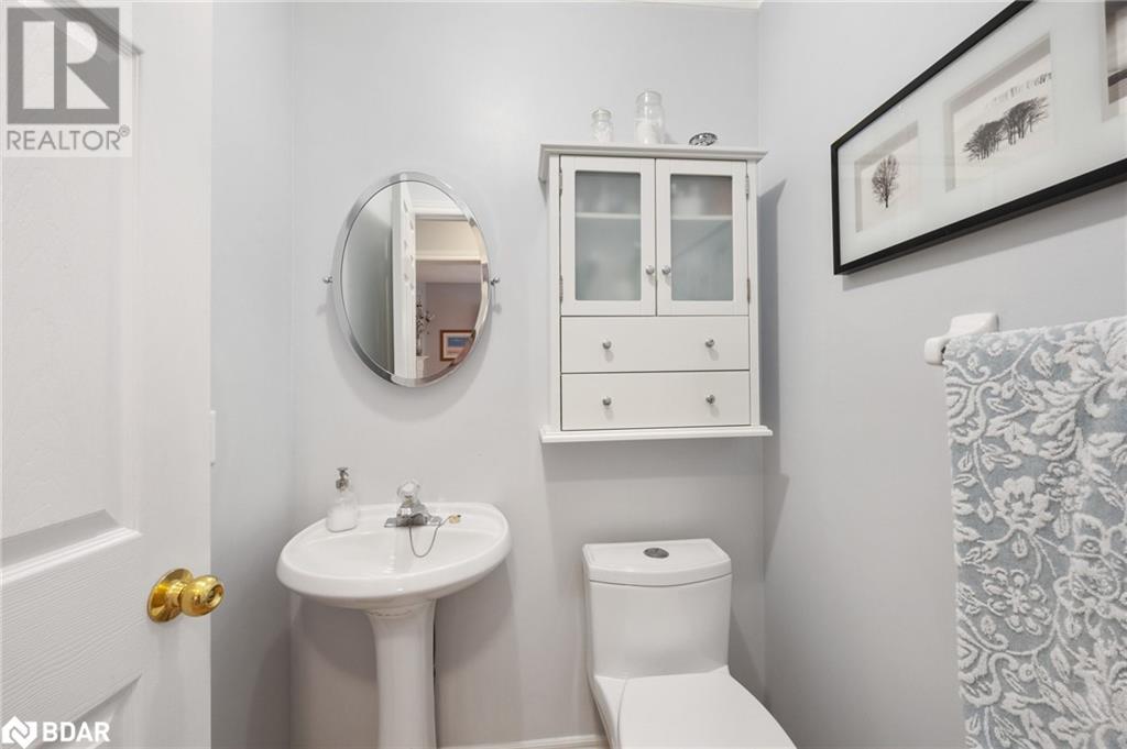 697 Happy Vale Drive, Innisfil, Ontario  L9S 2E6 - Photo 15 - 40610724