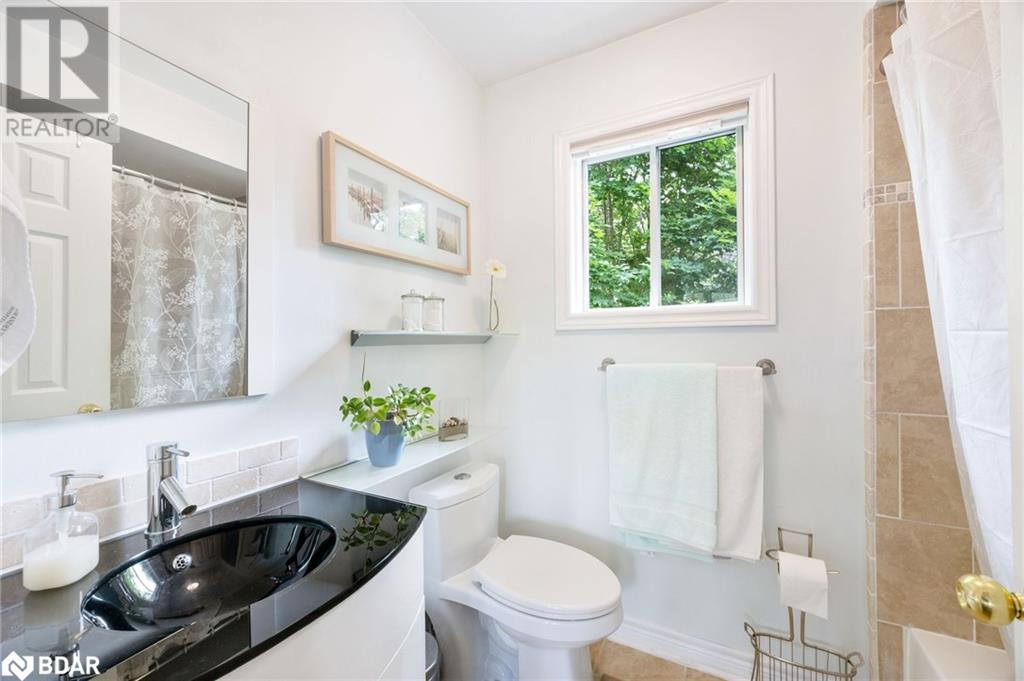 697 Happy Vale Drive, Innisfil, Ontario  L9S 2E6 - Photo 19 - 40610724