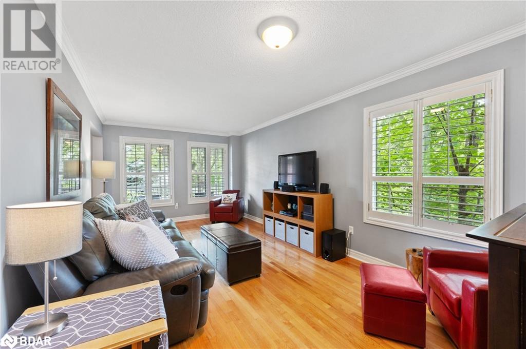 697 Happy Vale Drive, Innisfil, Ontario  L9S 2E6 - Photo 9 - 40610724