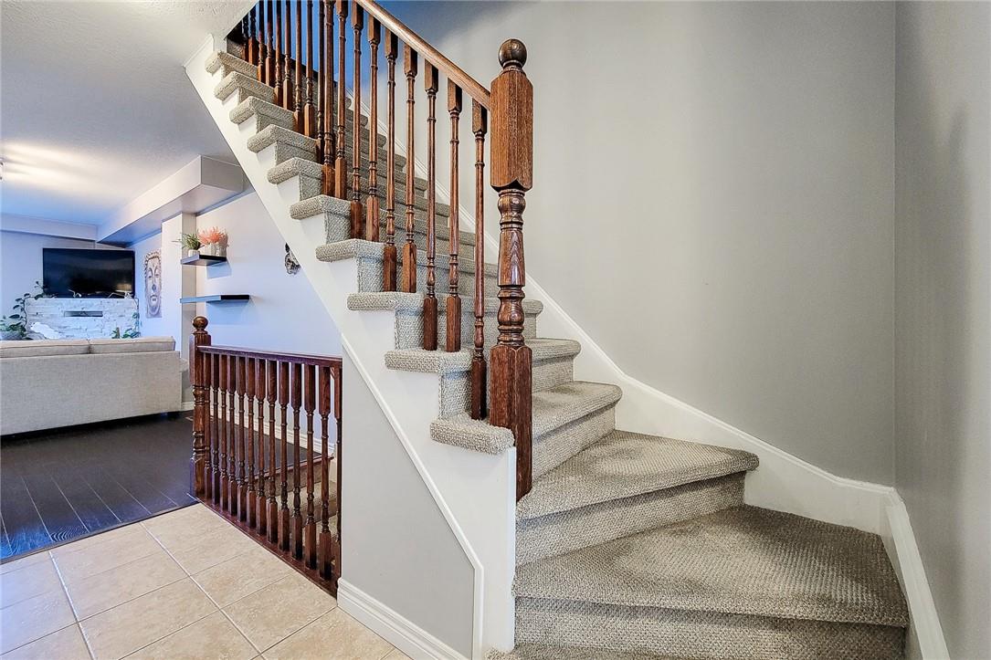 110 Marina Point Crescent, Hamilton, Ontario  L8E 0E4 - Photo 24 - H4198356