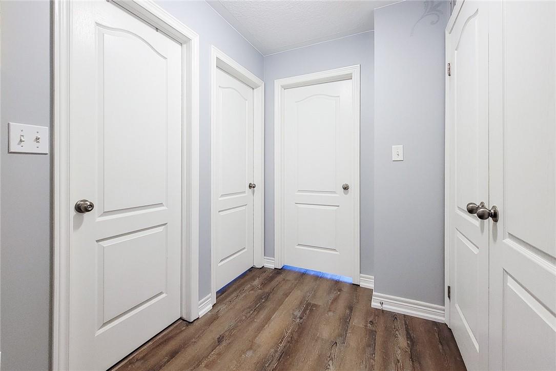 110 Marina Point Crescent, Hamilton, Ontario  L8E 0E4 - Photo 25 - H4198356