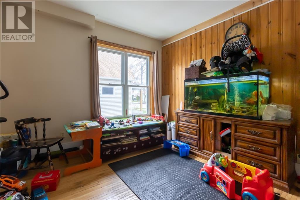 253 Vidal Street S, Sarnia, Ontario  N7T 2T8 - Photo 6 - 40611677