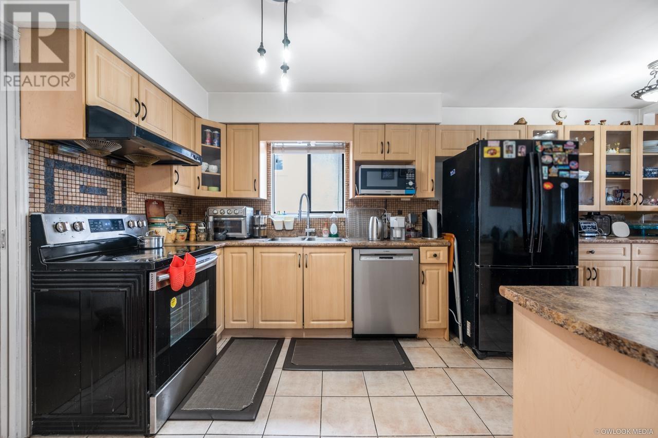 Listing Picture 8 of 27 : 5907 BATTISON STREET, Vancouver / 溫哥華 - 魯藝地產 Yvonne Lu Group - MLS Medallion Club Member