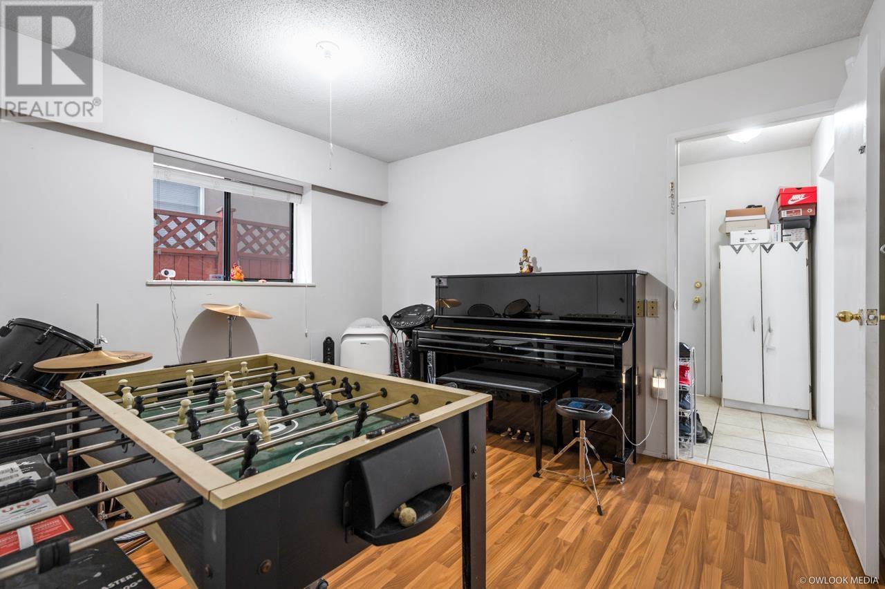 Listing Picture 18 of 27 : 5907 BATTISON STREET, Vancouver / 溫哥華 - 魯藝地產 Yvonne Lu Group - MLS Medallion Club Member