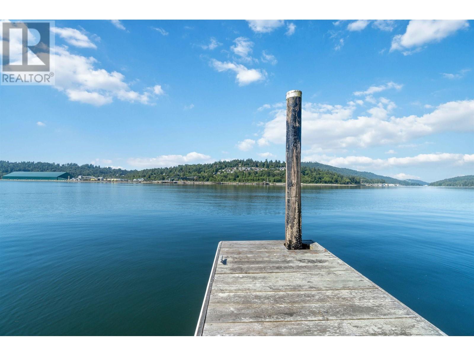 1042 Alderside Road, Port Moody, British Columbia V3H 3A6 - Photo 1 - R2898930