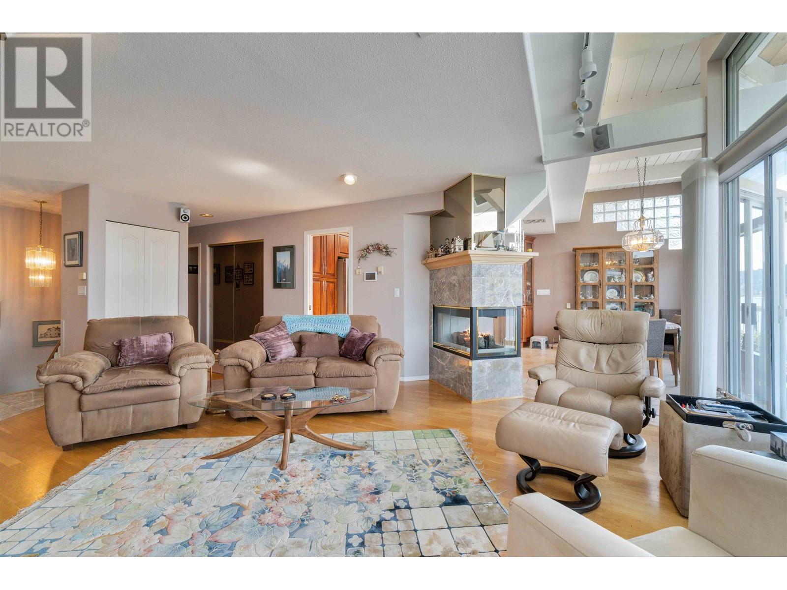 1042 Alderside Road, Port Moody, British Columbia V3H 3A6 - Photo 9 - R2898930