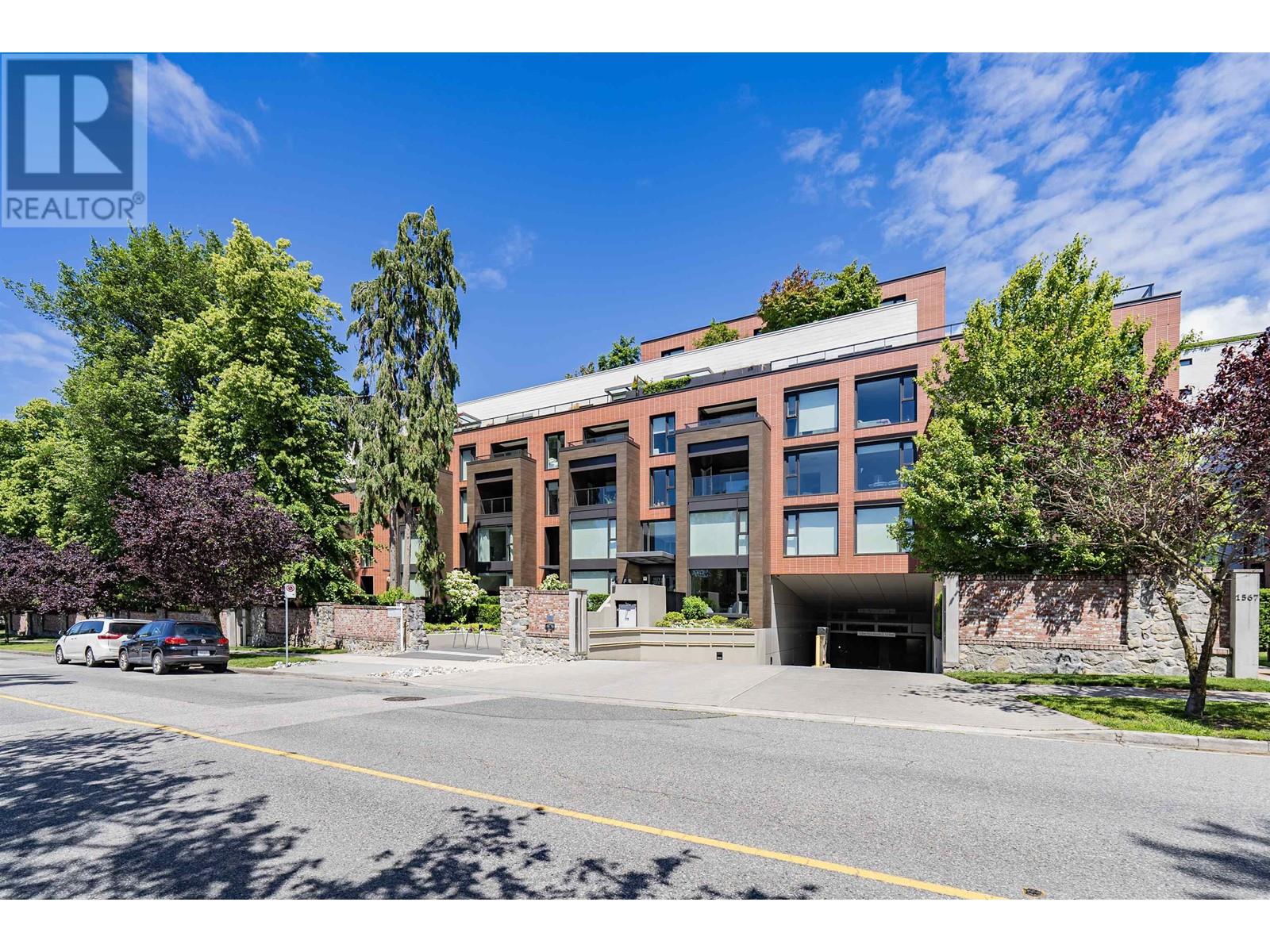 310 1571 W 57th Avenue, Vancouver, British Columbia  V6P 0H7 - Photo 2 - R2895390