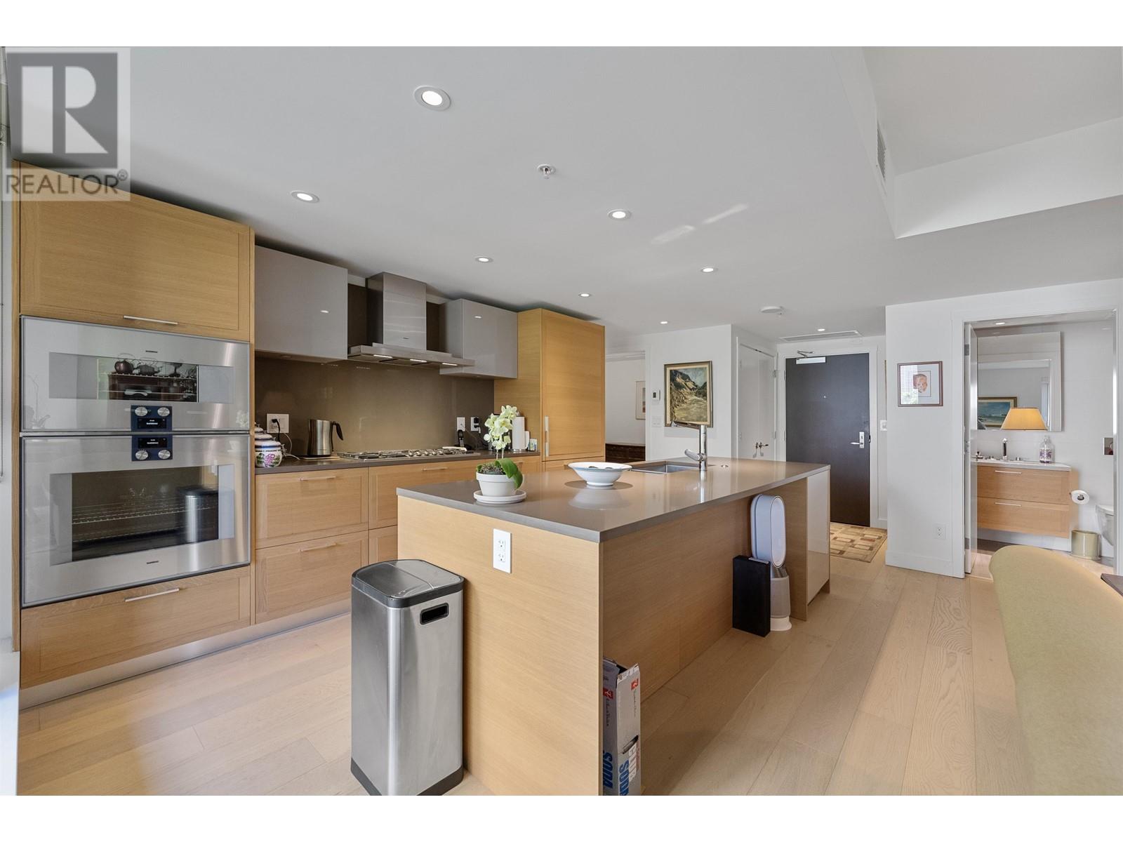 310 1571 W 57th Avenue, Vancouver, British Columbia  V6P 0H7 - Photo 17 - R2895390