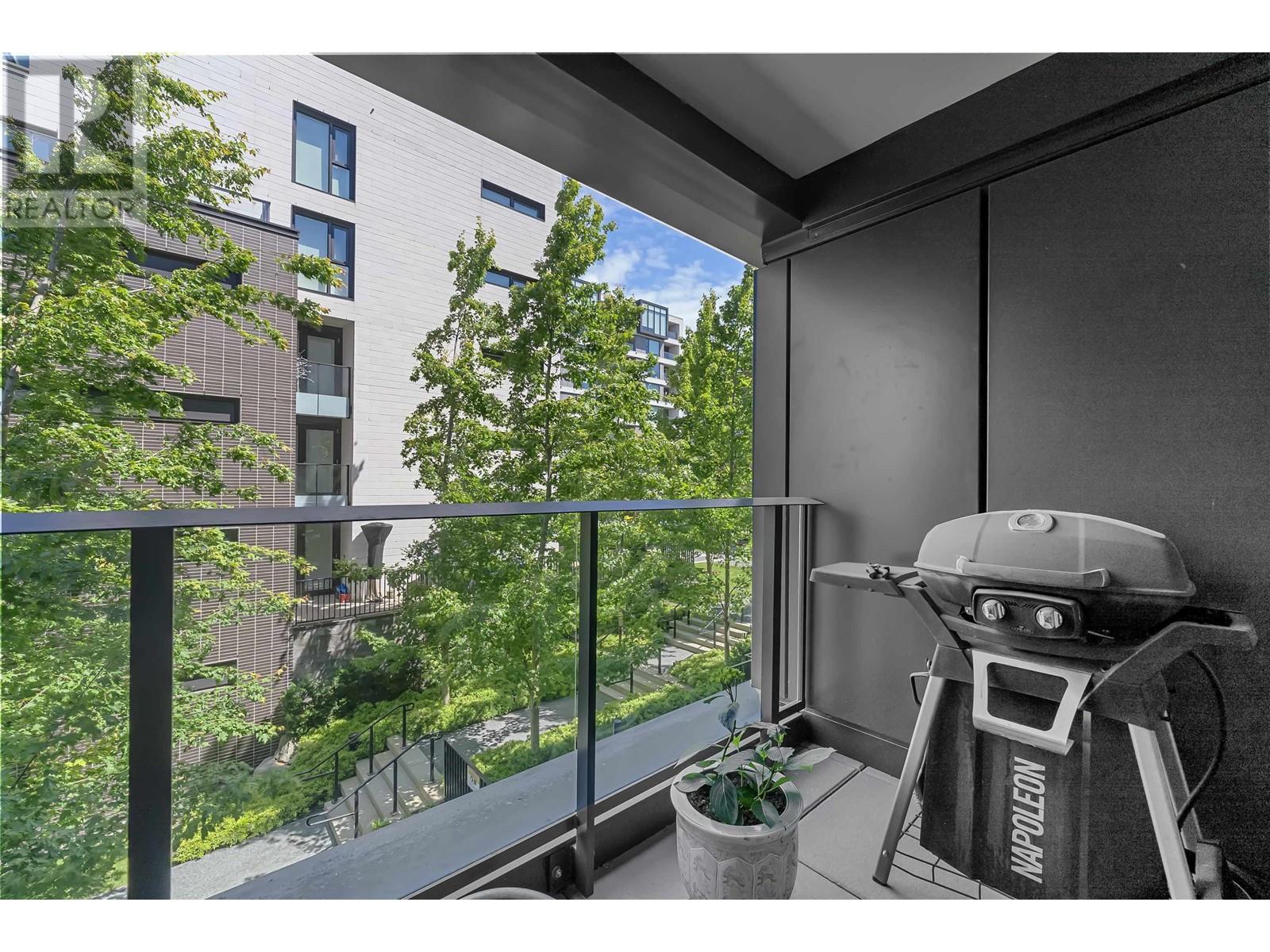 Listing Picture 20 of 31 : 310 1571 W 57TH AVENUE, Vancouver / 溫哥華 - 魯藝地產 Yvonne Lu Group - MLS Medallion Club Member