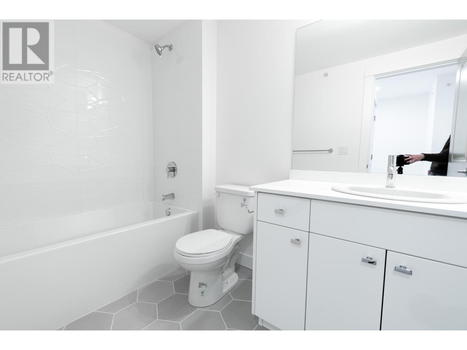 116-8960 Dallas Drive, Kamloops, British Columbia  V2C 6V1 - Photo 9 - 179470