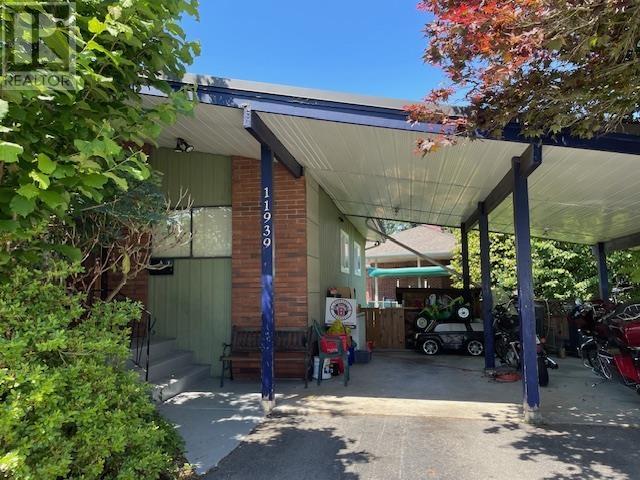 11939 Dover Street, Maple Ridge, British Columbia  V2X 5P6 - Photo 1 - R2899018