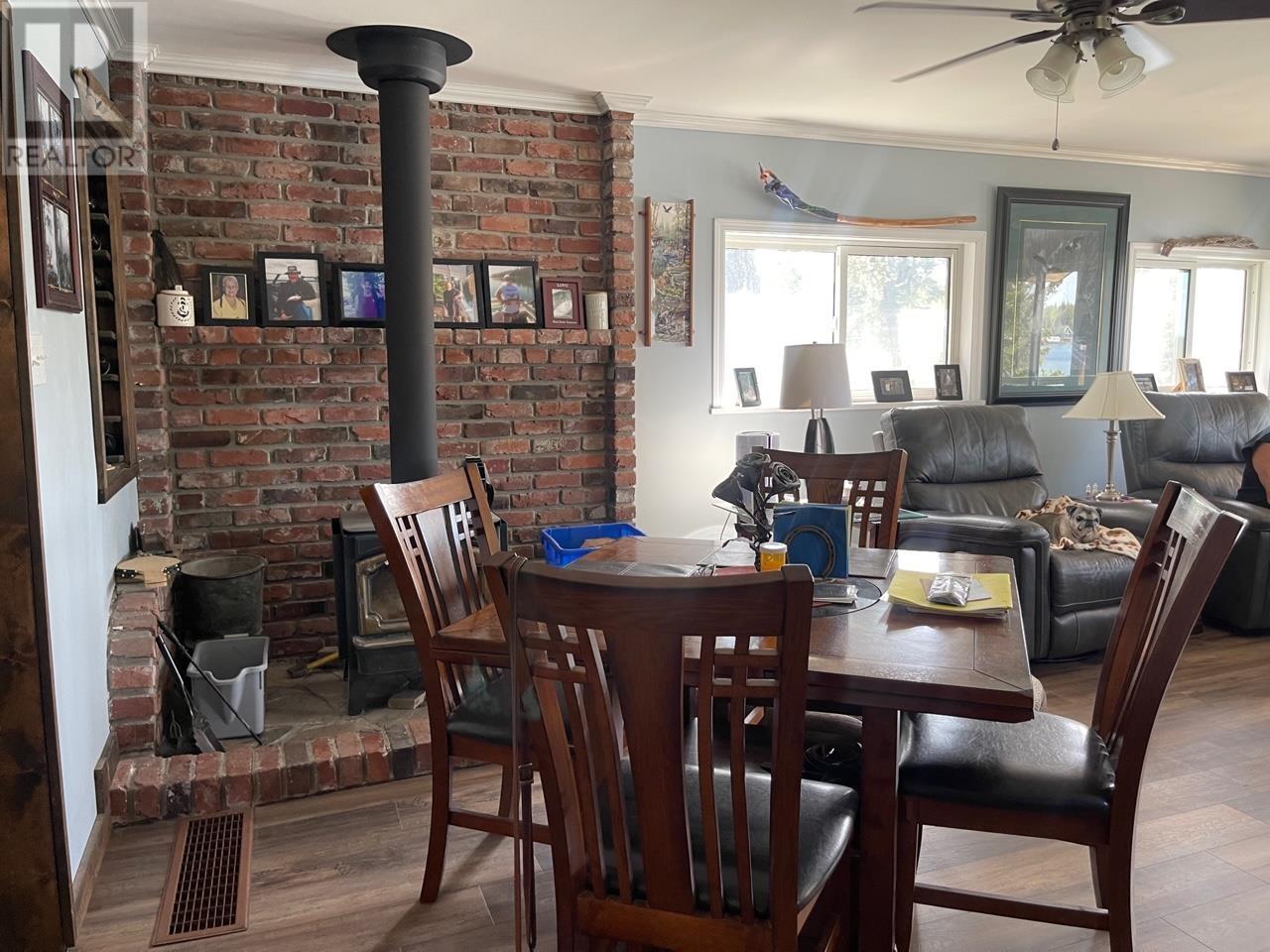 7552 Mickelsen Road, Bridge Lake, British Columbia  V0K 1E0 - Photo 11 - R2894847