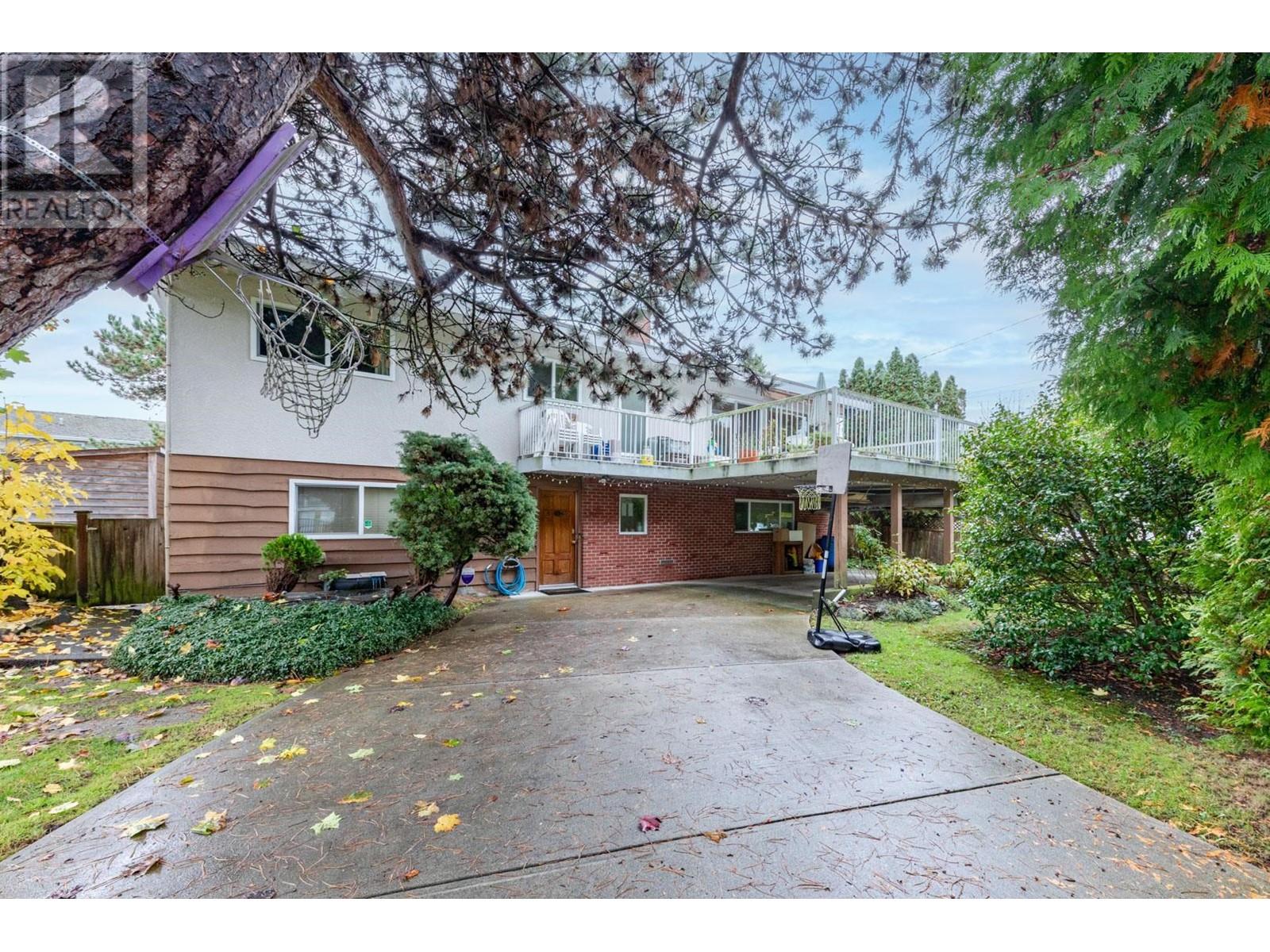 Property at 8080 MINLER ROAD image 1