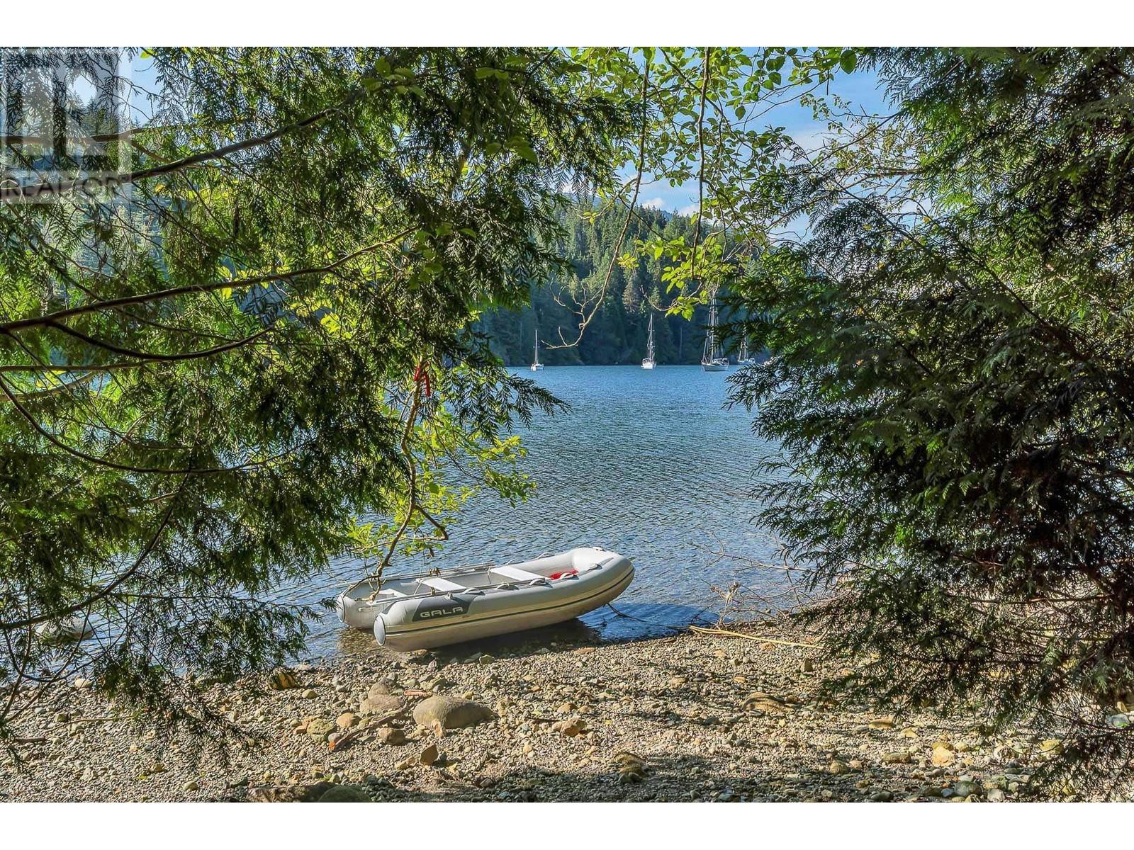 4208 Bedwell Bay Road, Belcarra, British Columbia  V3H 4R1 - Photo 39 - R2897023