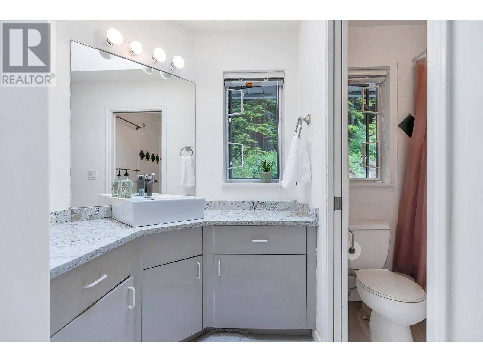 4208 Bedwell Bay Road, Belcarra, British Columbia  V3H 4R1 - Photo 31 - R2897023