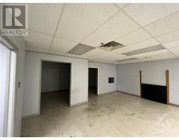 5359 CANOTEK ROAD UNIT#4