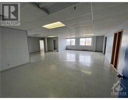 5359 CANOTEK ROAD UNIT#4