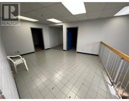 5359 CANOTEK ROAD UNIT#4