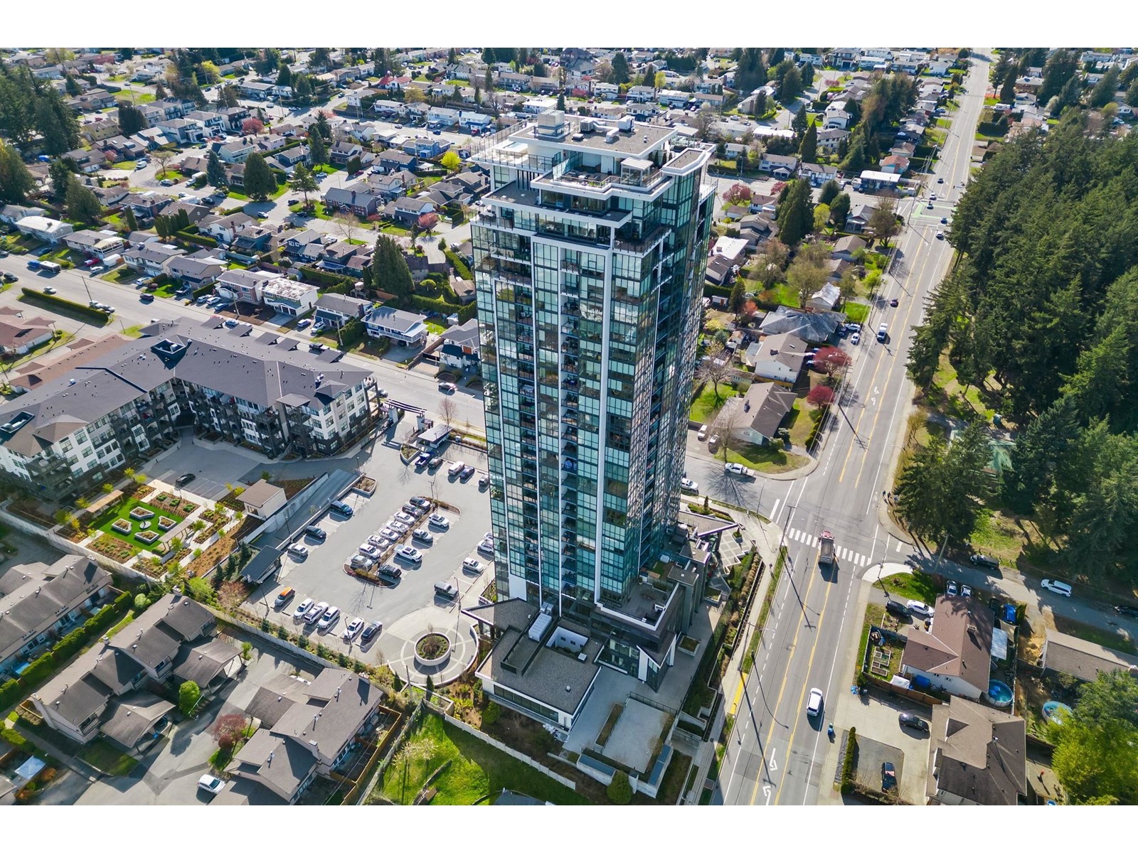 1708 2180 Gladwin Road, Abbotsford, British Columbia  V2S 0H4 - Photo 1 - R2868443