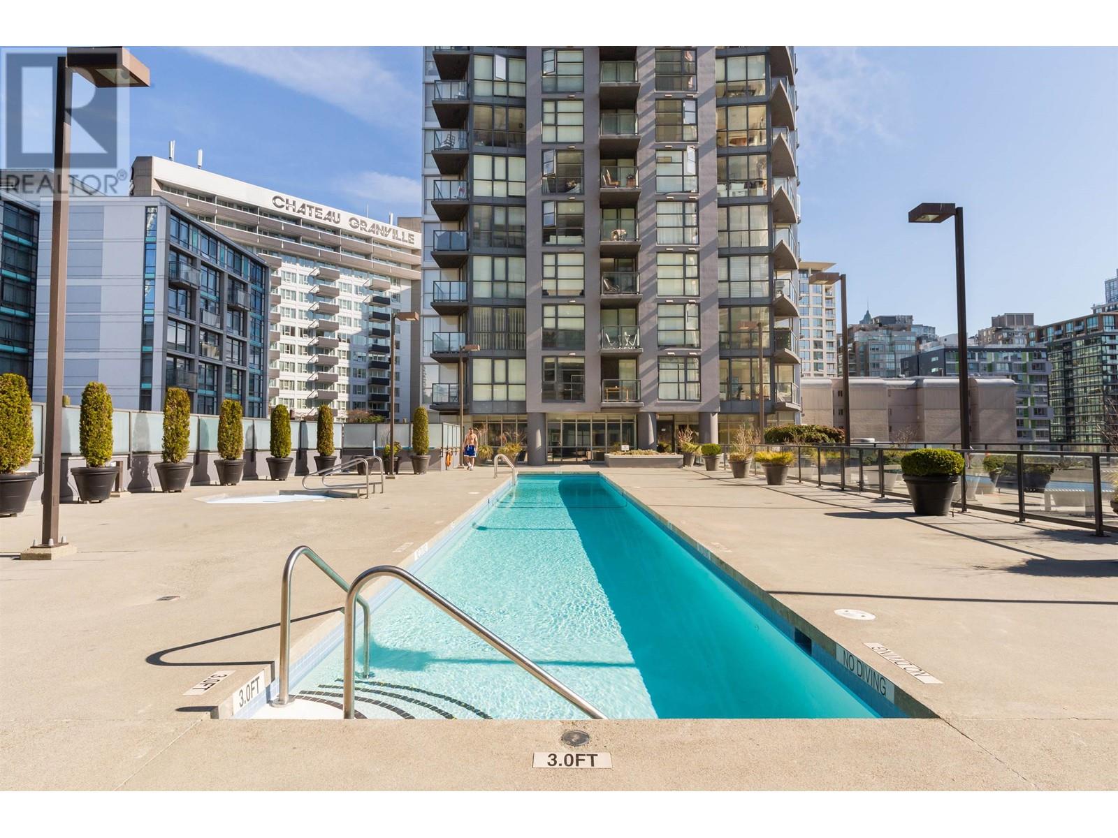 Listing Picture 23 of 26 : 608 1199 SEYMOUR STREET, Vancouver / 溫哥華 - 魯藝地產 Yvonne Lu Group - MLS Medallion Club Member