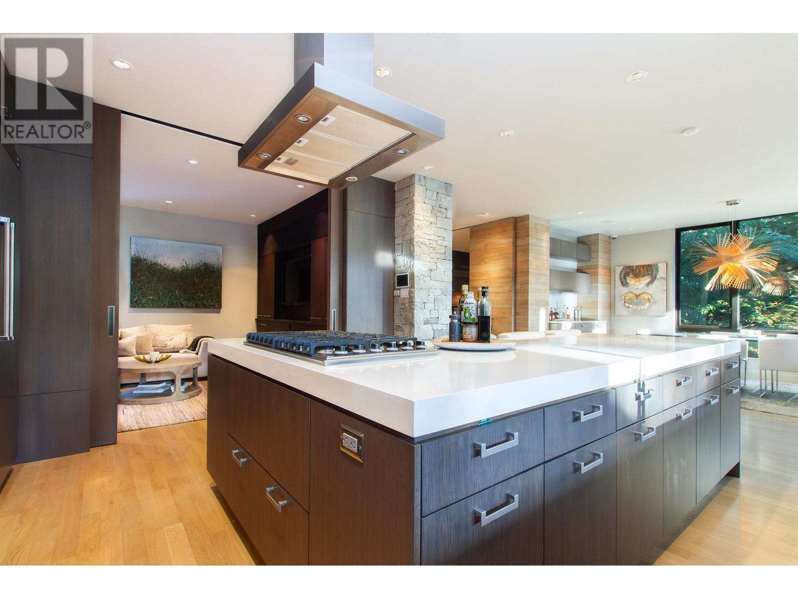 7134 Nesters Road, Whistler, British Columbia  V8E 0E2 - Photo 9 - R2899110