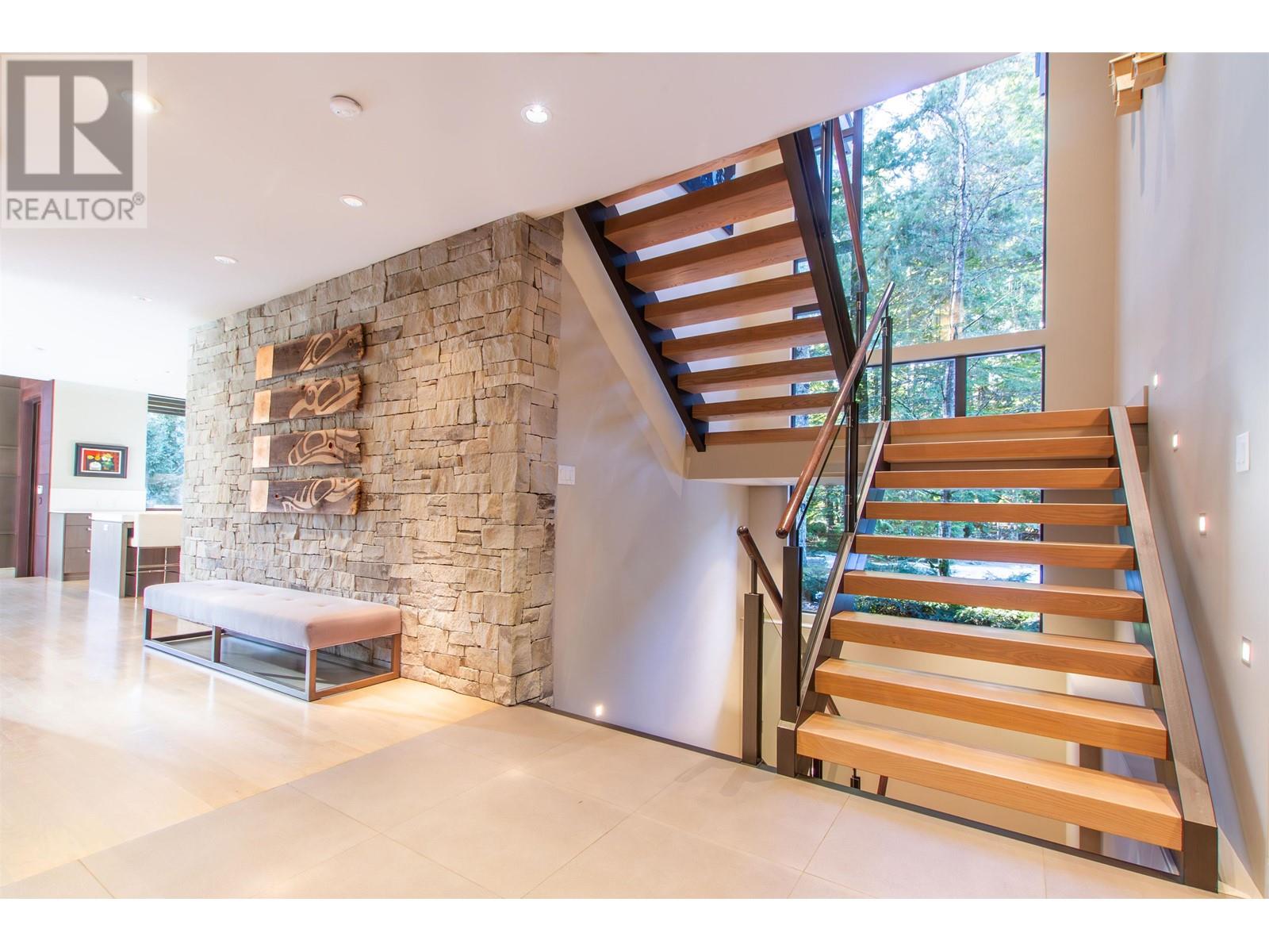 7134 Nesters Road, Whistler, British Columbia  V8E 0E2 - Photo 14 - R2899110