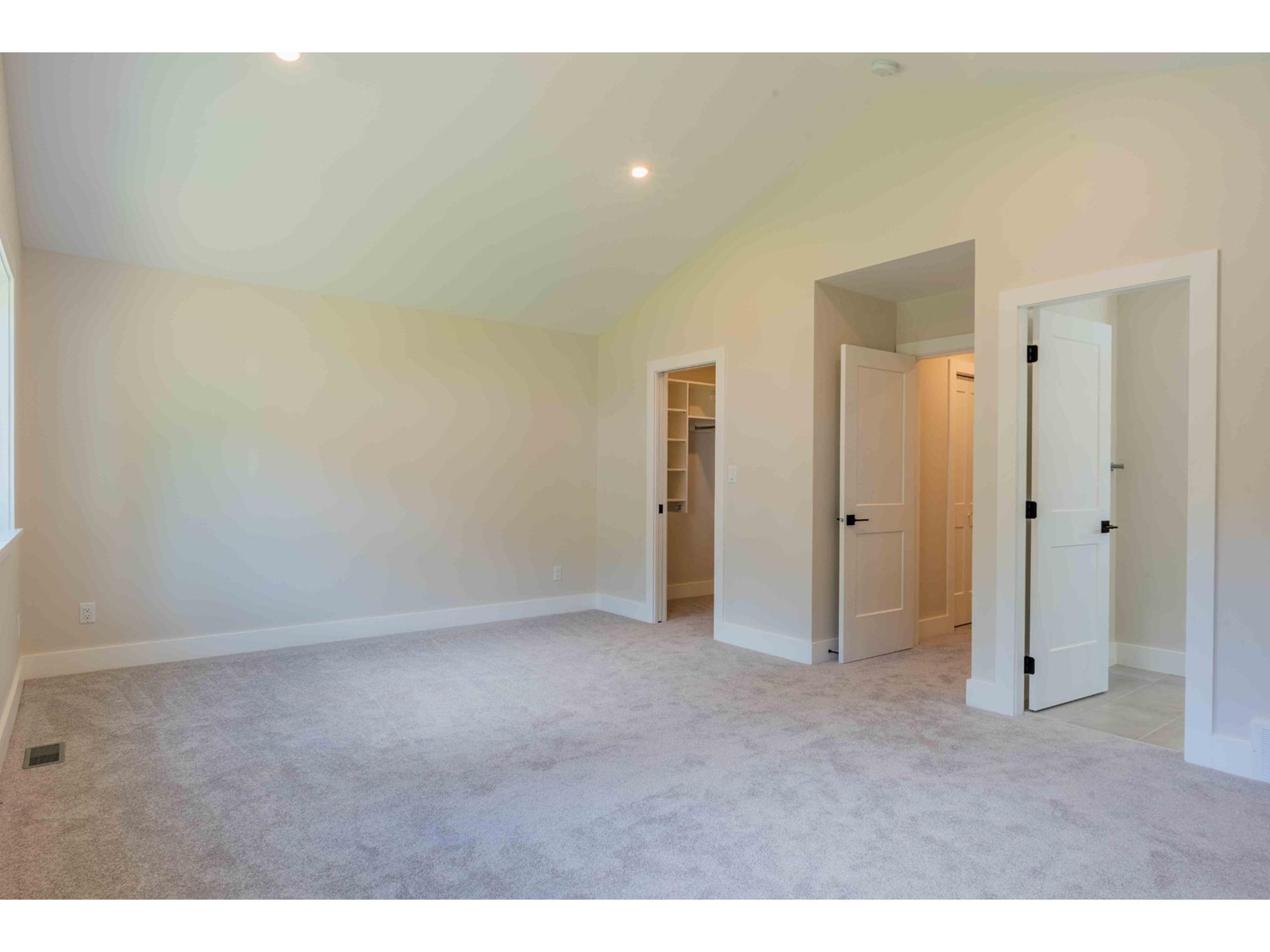 1554 Cook Avenue, Rossland, British Columbia  V0G 1Y0 - Photo 24 - 2477993