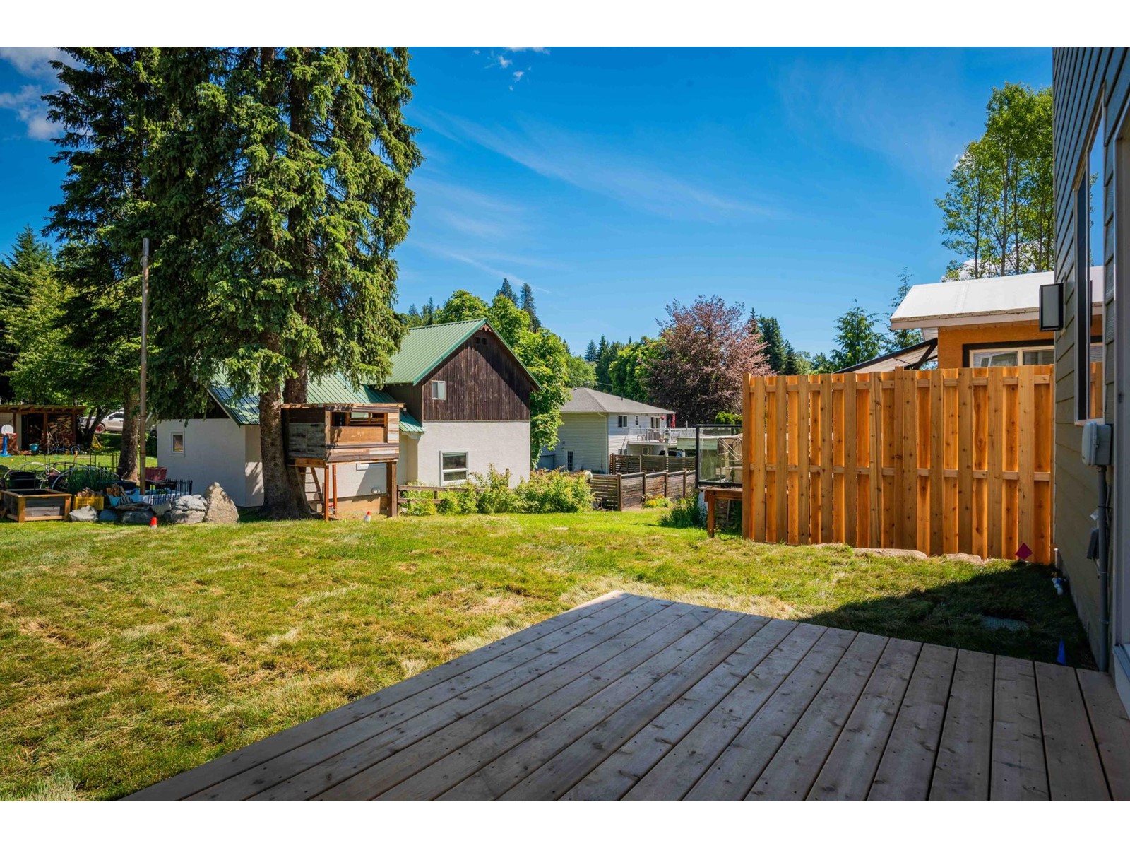 1554 Cook Avenue, Rossland, British Columbia  V0G 1Y0 - Photo 50 - 2477993