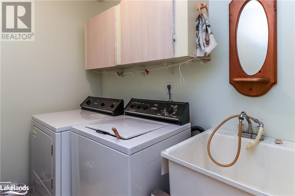 11 Evergreen Crescent, Wasaga Beach, Ontario  L9Z 1B6 - Photo 20 - 40610970