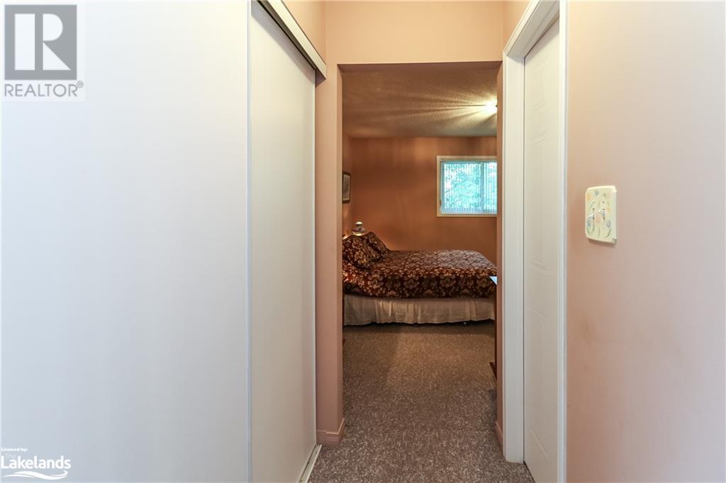 11 Evergreen Crescent, Wasaga Beach, Ontario  L9Z 1B6 - Photo 24 - 40610970