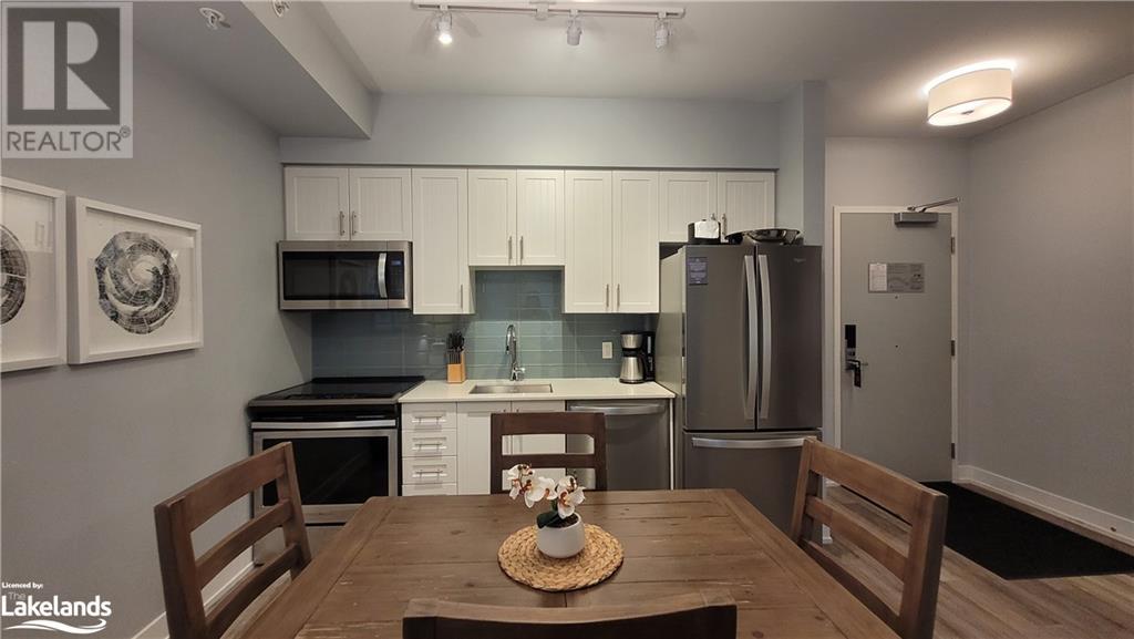 25 Pen Lake Point Road Unit# 330, Huntsville, Ontario  P1H 1A9 - Photo 4 - 40607740