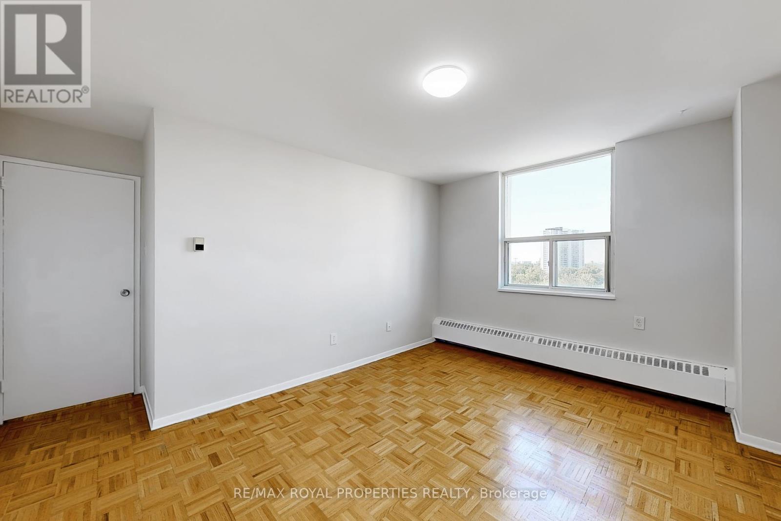 702 - 20 Forest Manor Road, Toronto, Ontario  M2J 1M2 - Photo 15 - C8476572